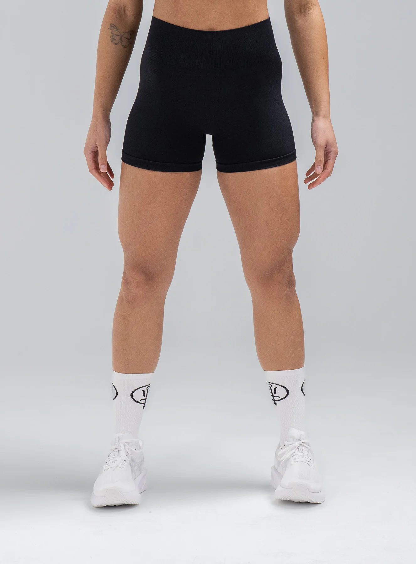FORCE SEAMLESS SHORTS