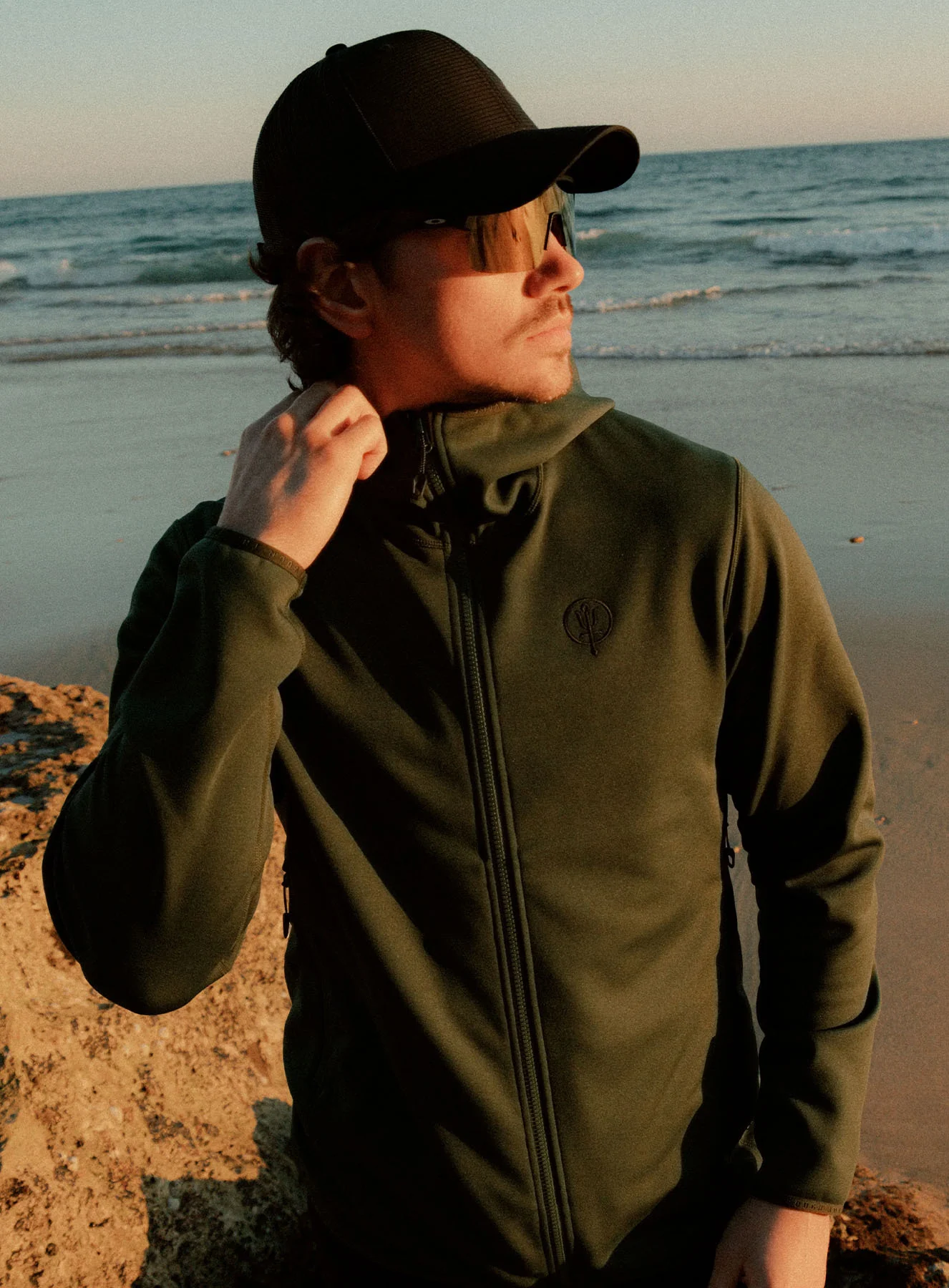 FORWARD HOODIE - Image 2