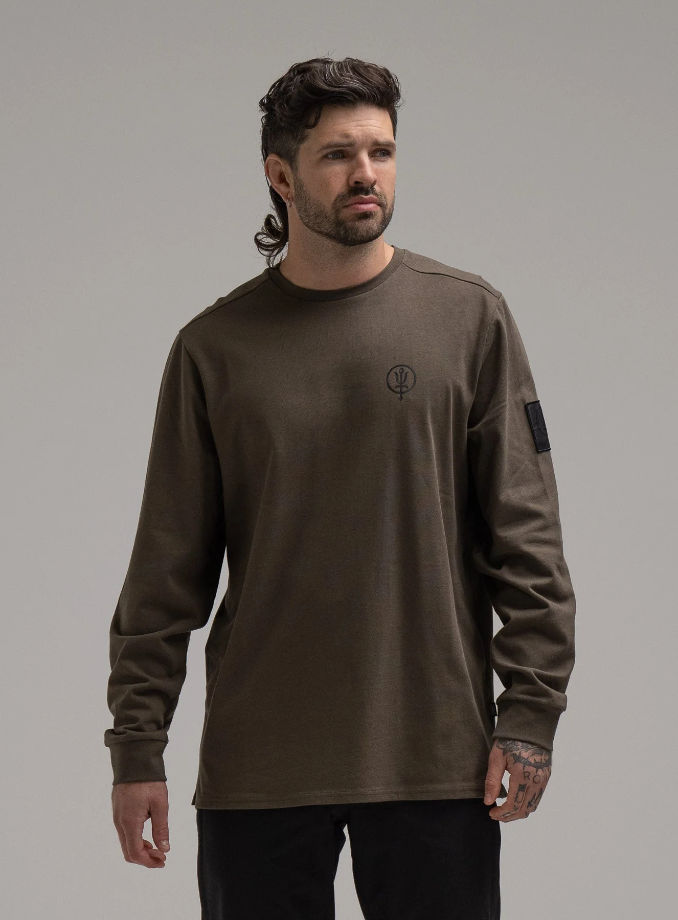 INSIGNIA LONG SLEEVE T-SHIRT (G1)