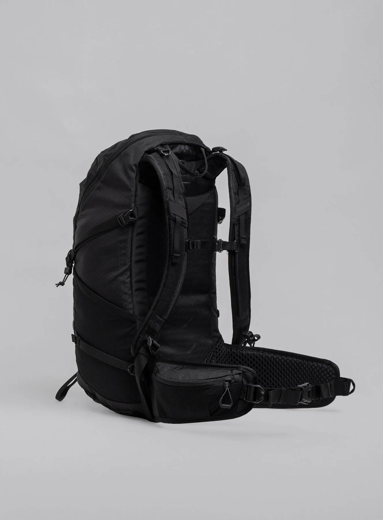 PINNACLE 28L HIKING BACKPACK - Image 8