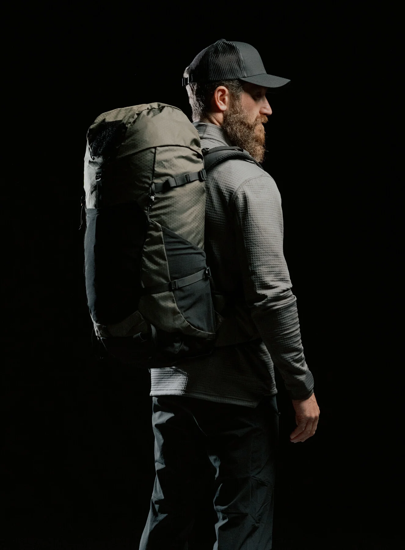 PINNACLE 42L HIKING BACKPACK - Image 3